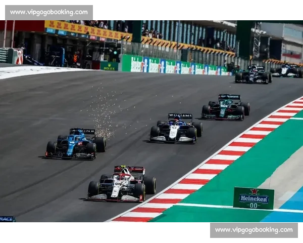 F1正赛惊险瞬间回顾多起事故引发赛道安全反思 F1正赛惊险瞬间回顾多起事故引发赛道安全反思