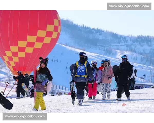 激烈角逐雪道巅峰滑雪赛事精彩瞬间全纪录